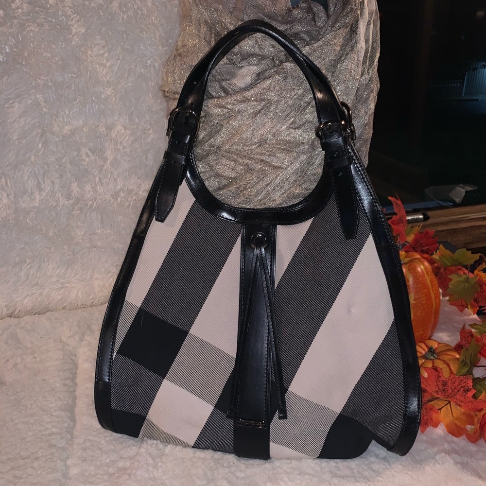 💯Burberry Black Mega Check Canvas Hobo
